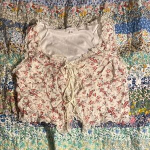 Floral Lace-Up Sleeveless Top